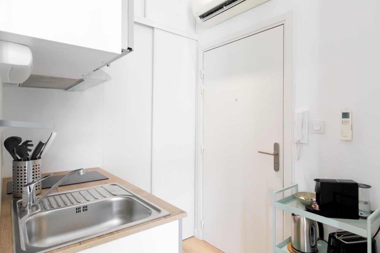Comfortable Studio W Balcony Cannes Center Tgv Esterno foto