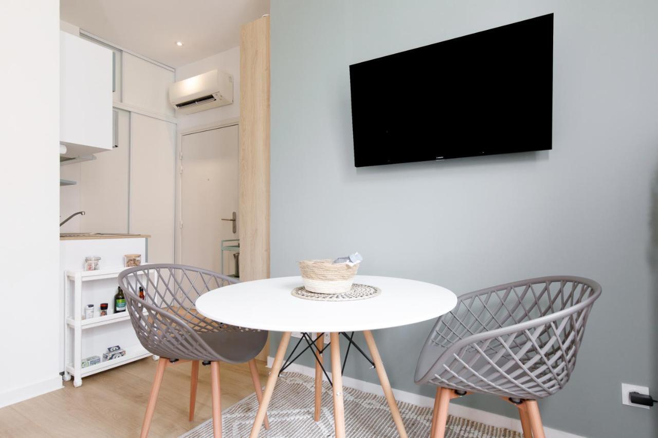 Comfortable Studio W Balcony Cannes Center Tgv Esterno foto