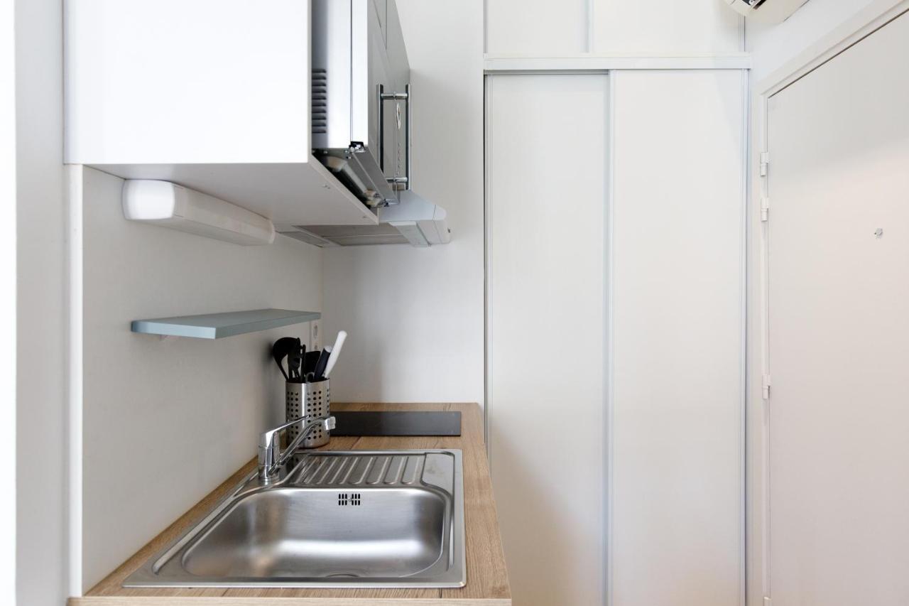 Comfortable Studio W Balcony Cannes Center Tgv Esterno foto